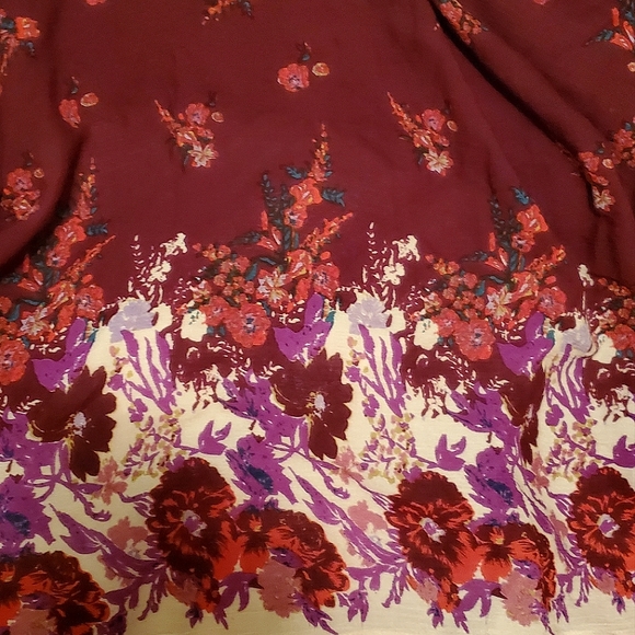 Sale! 🌺 Free People Floral Red, Ruby, Pink Floral Tassel Kimono, One Size - Picture 10 of 14